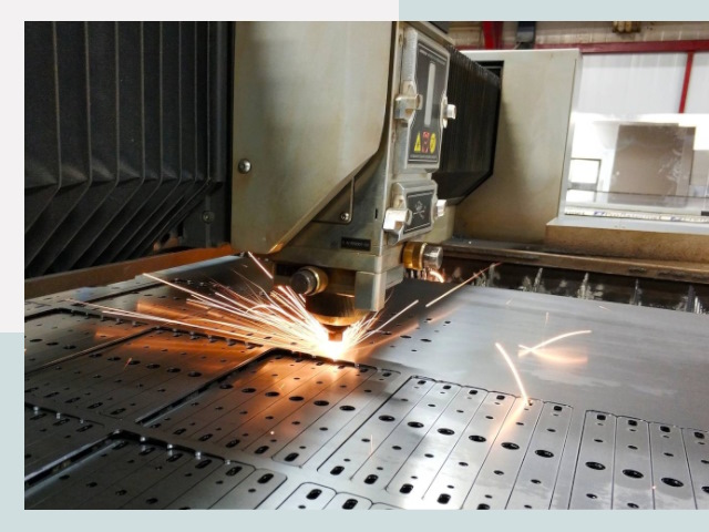 Лазерная резка металла в Улан-Удэ от 615 руб.